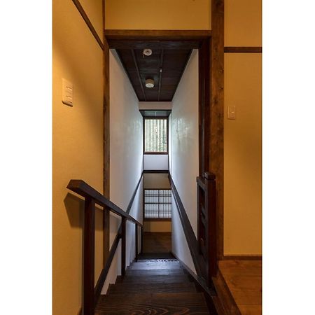 Вилла Garaku An Machiya House Киото Экстерьер фото