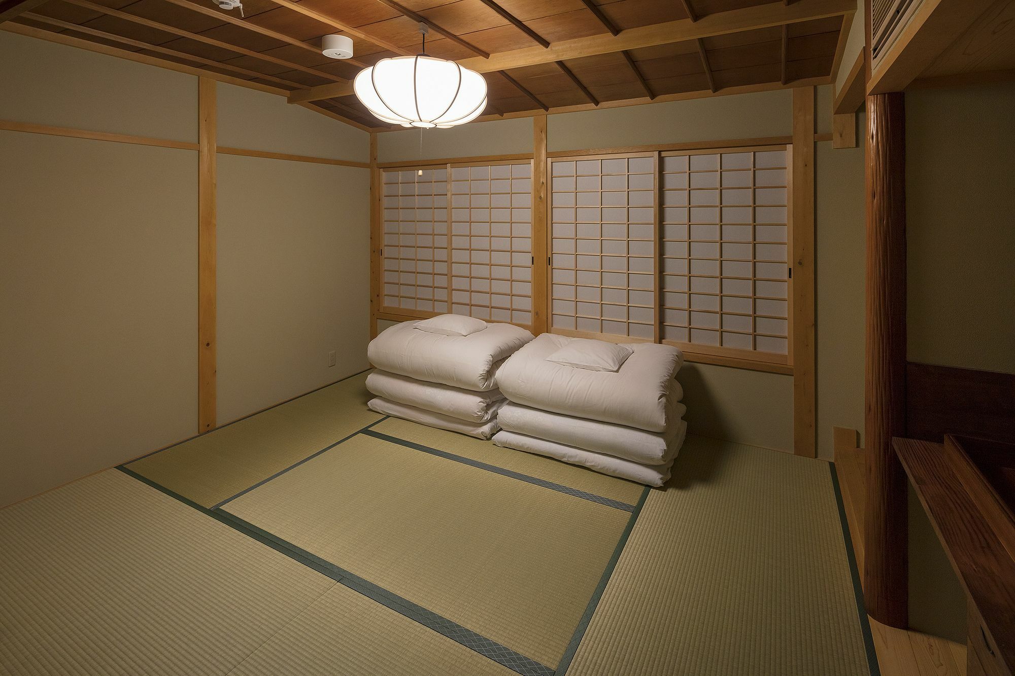 Вилла Garaku An Machiya House Киото Экстерьер фото
