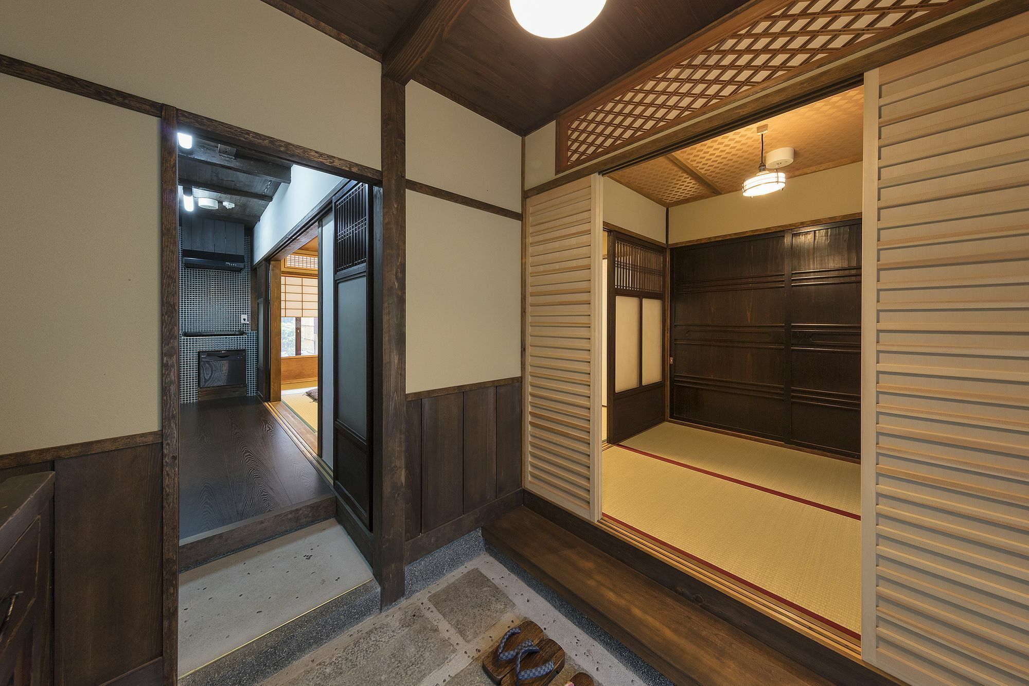 Вилла Garaku An Machiya House Киото Экстерьер фото